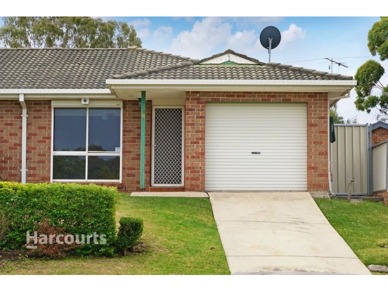 2/14 Cougar Place, Raby NSW 2566