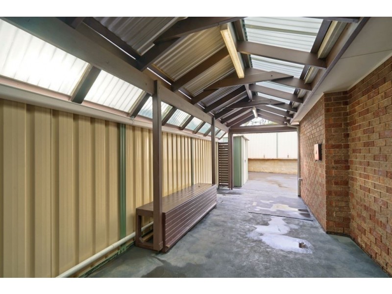 2/14 Cougar Place, Raby NSW 2566