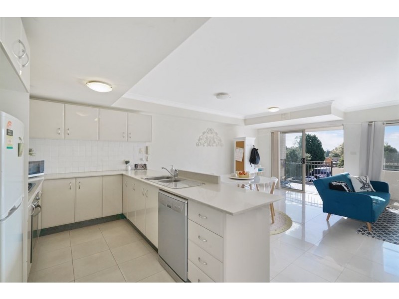 10/41 Woodhouse Drive, Ambarvale NSW 2560