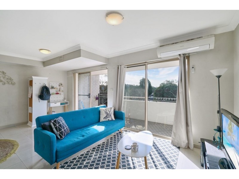 10/41 Woodhouse Drive, Ambarvale NSW 2560