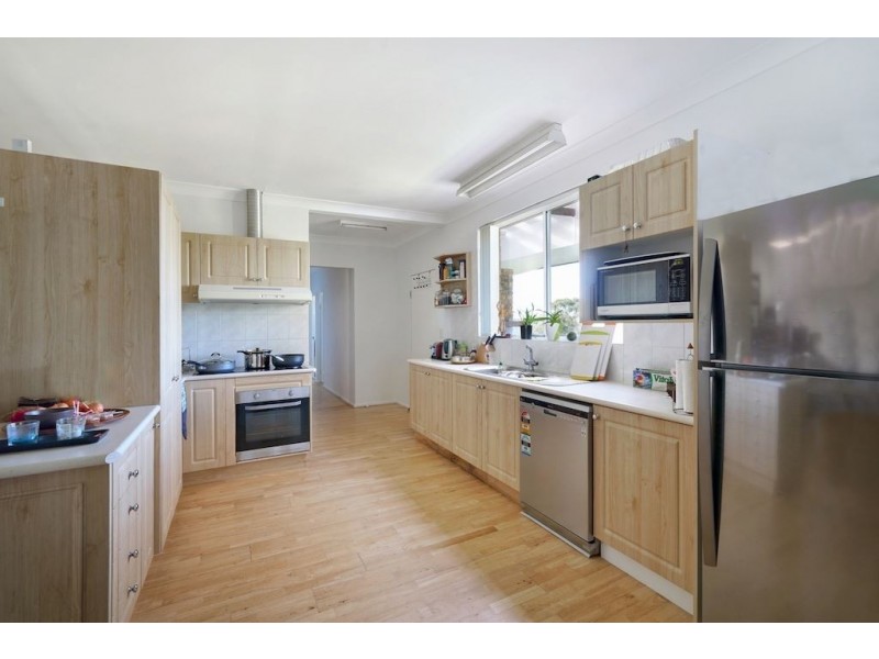 27 Trotwood Avenue, Ambarvale NSW 2560