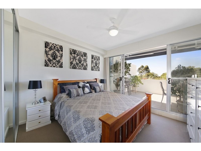 30/31-35 Chamberlain Street, Campbelltown NSW 2560