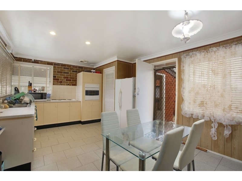 210 Broughton Street, Campbelltown NSW 2560