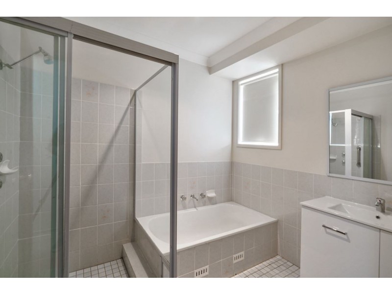 16a Cusack Close, St Helens Park NSW 2560