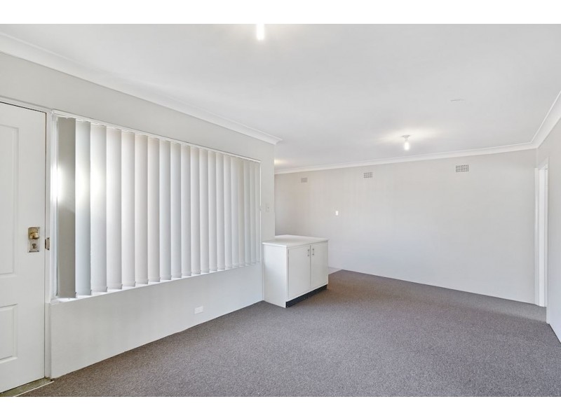 1/91 Waminda Avenue, Campbelltown NSW 2560