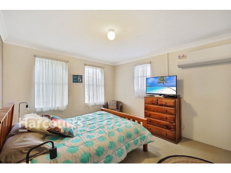 107 St Helens Park Drive, St Helens Park NSW 2560