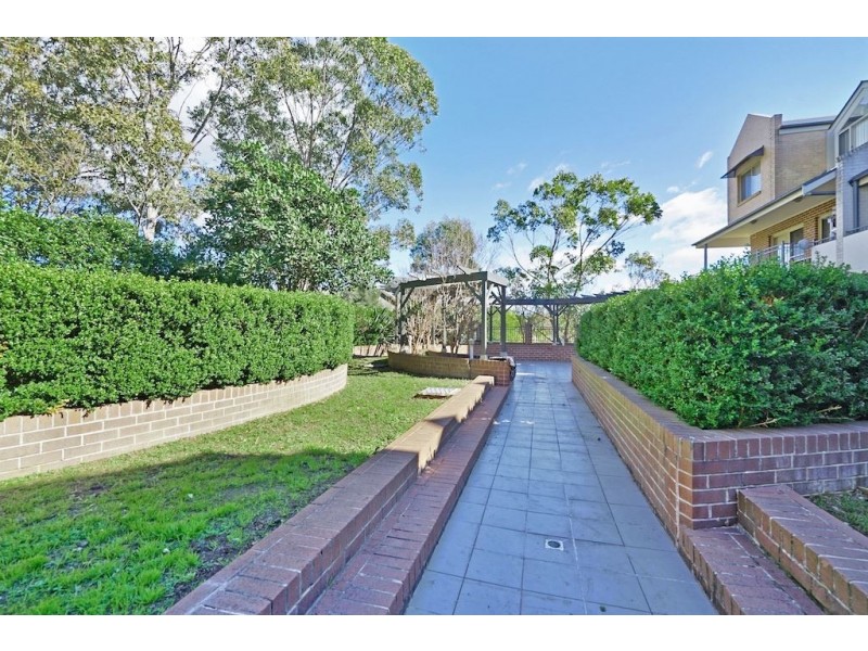 6/41 Woodhouse Drive, Ambarvale NSW 2560