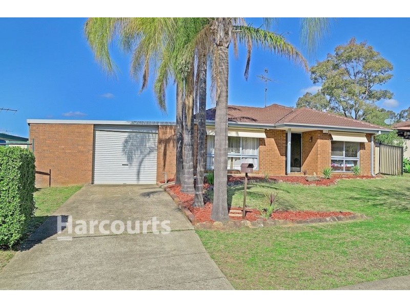 9 Namatjira Close, Eagle Vale NSW 2558