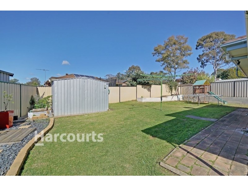 9 Namatjira Close, Eagle Vale NSW 2558