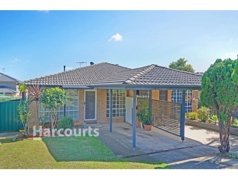 1/60 Fenton Crescent, Minto NSW 2566