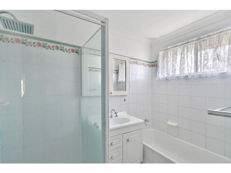 13 Moselle Place, Eschol Park NSW 2558