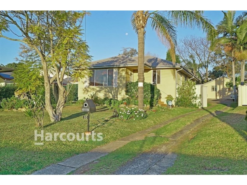 10 Byron Avenue, Campbelltown NSW 2560