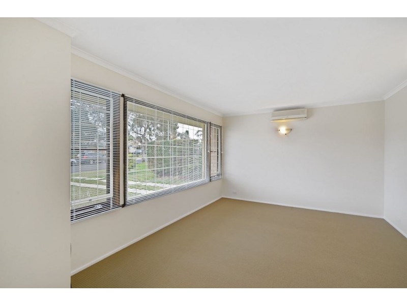 7 Weemala Crescent, Bradbury NSW 2560