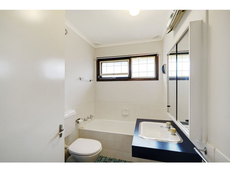 7 Weemala Crescent, Bradbury NSW 2560