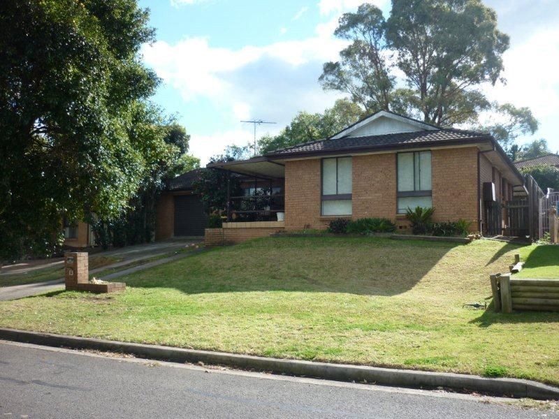 13 Cochrane Street, Minto NSW 2566