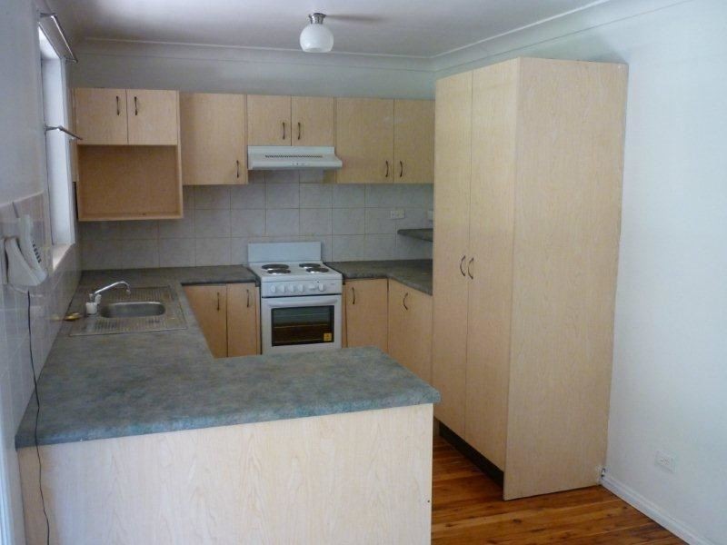 13 Cochrane Street, Minto NSW 2566