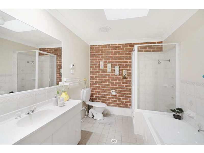 1/115 Gould Road, Eagle Vale NSW 2558