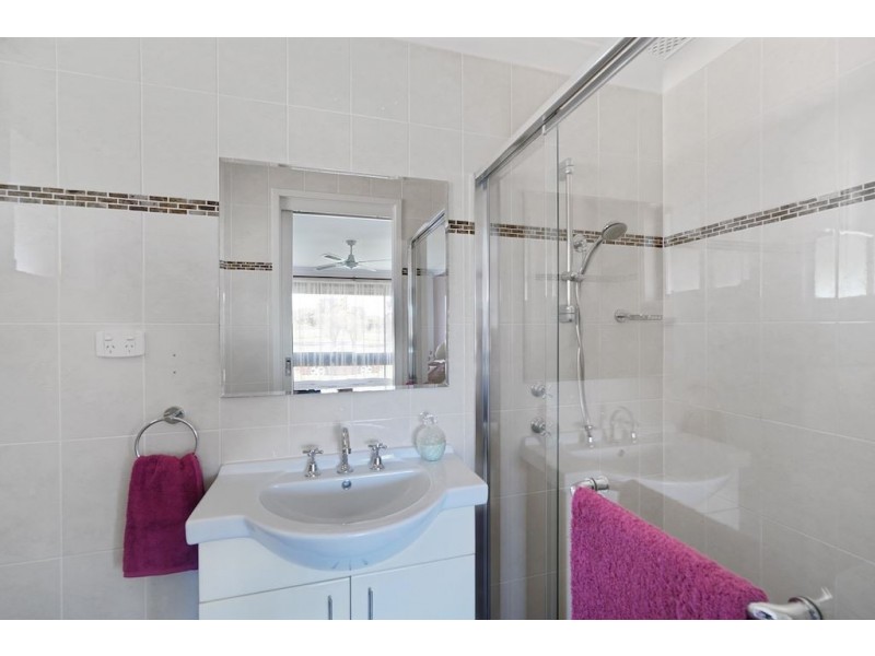 160 Camden Road, Douglas Park NSW 2569