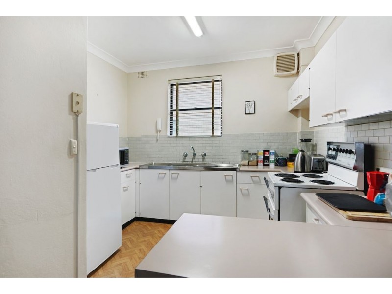 10/192-194 Lindesay Street, Campbelltown NSW 2560