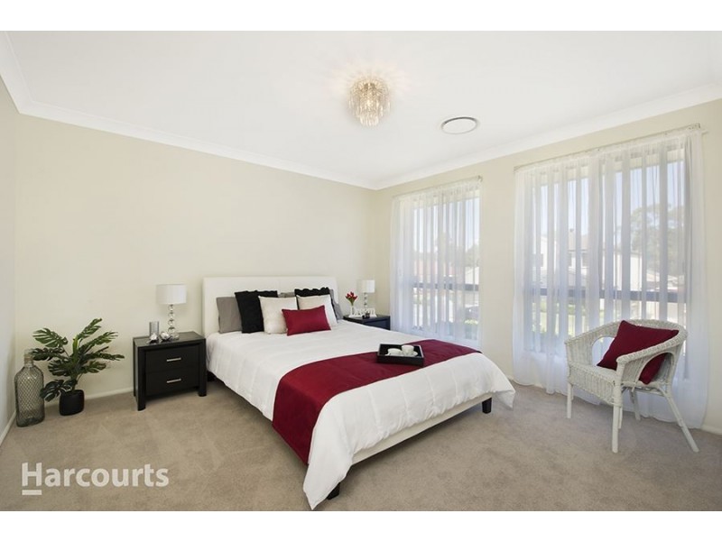 5 Quarters Place, Currans Hill NSW 2567