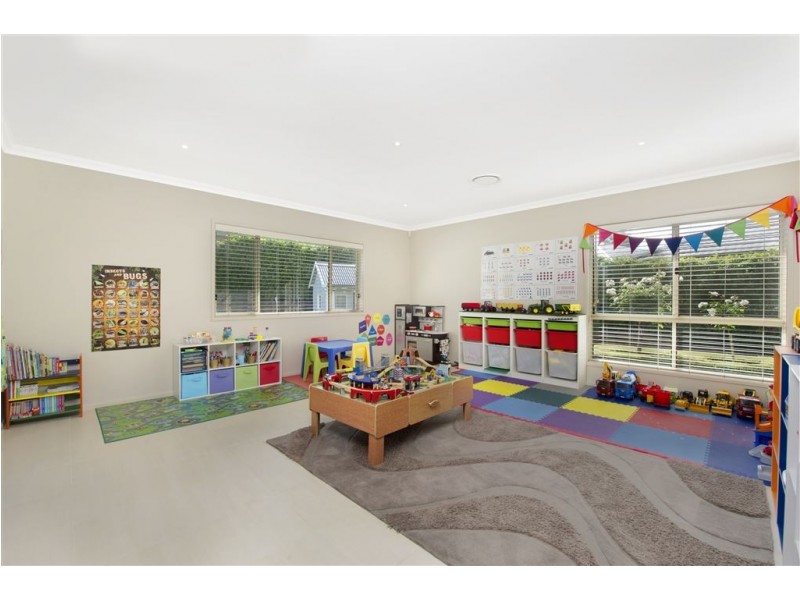 149 Macarthur Circuit, Camden Park NSW 2570