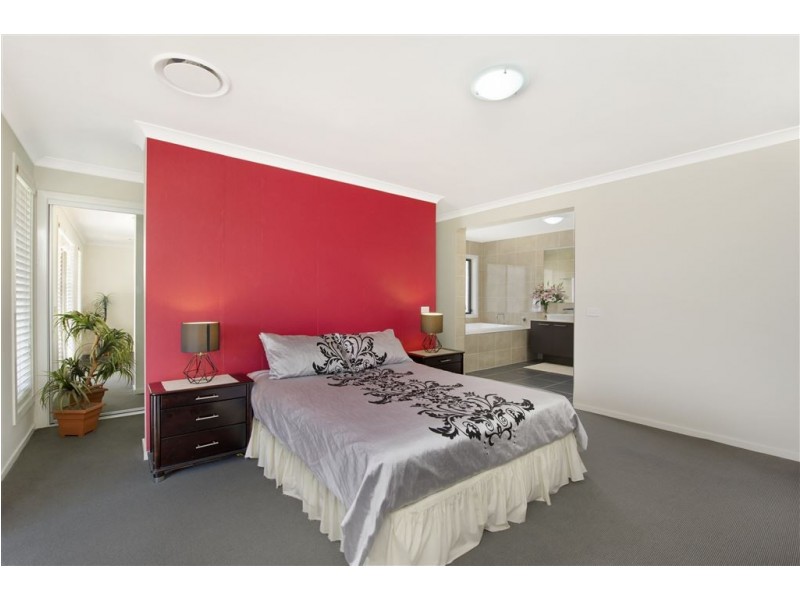 6 Benalla Cove, Harrington Park NSW 2567