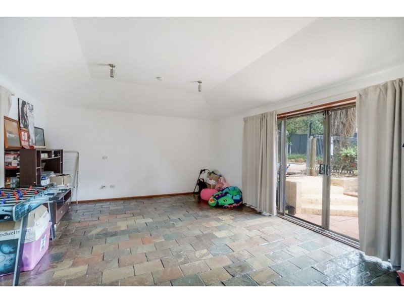 25 Spitfire Drive, Raby NSW 2566