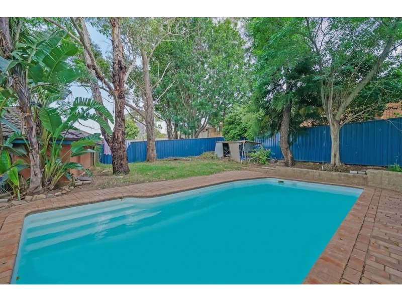 25 Spitfire Drive, Raby NSW 2566