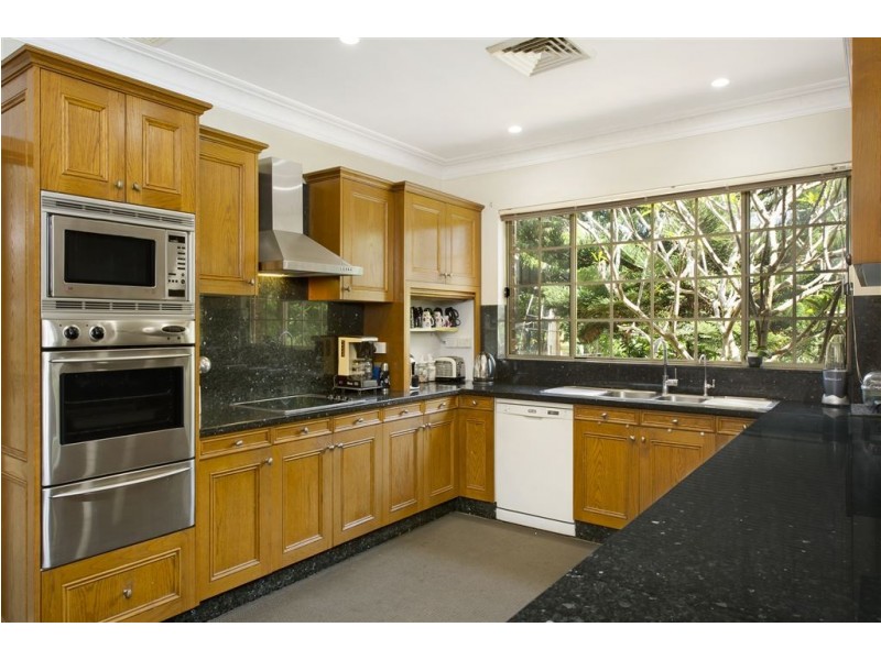 8 Zouch Road, Denham Court NSW 2565