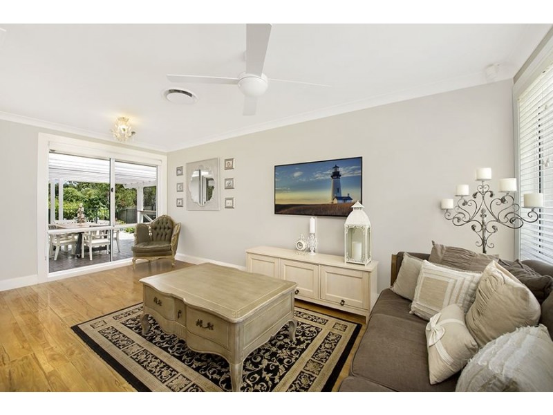 48 Abington Crescent, Glen Alpine NSW 2560