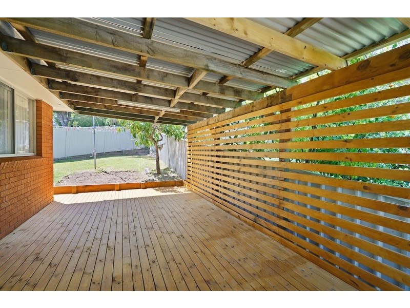 4 Oak Place, Bradbury NSW 2560