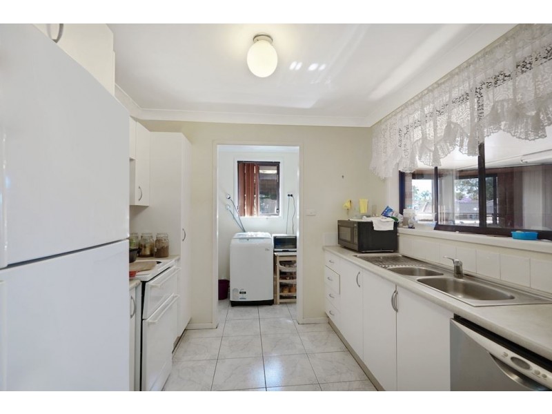 38A Othello Avenue, Rosemeadow NSW 2560