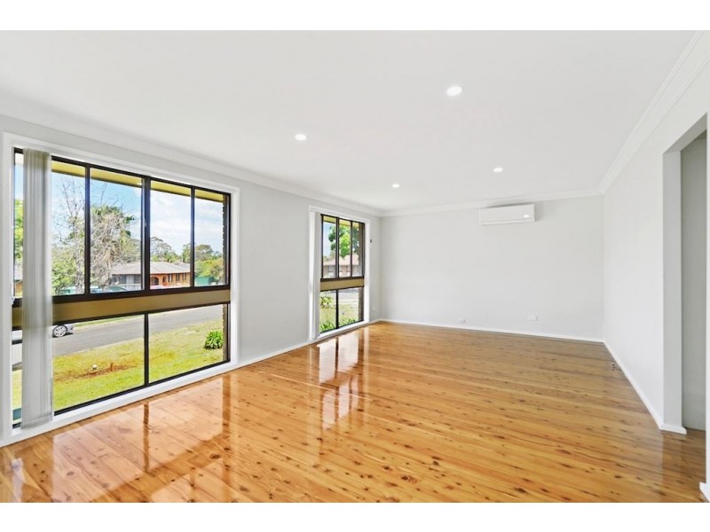 4 Arran Place, St Andrews NSW 2566