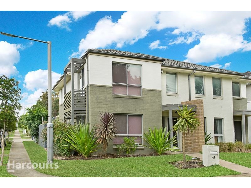 43 Hadlow Avenue, Glenfield NSW 2167