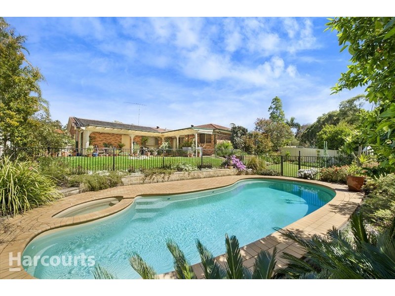 32 Abington Crescent, Glen Alpine NSW 2560