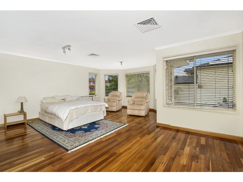 69 Glen Alpine Drive, Glen Alpine NSW 2560