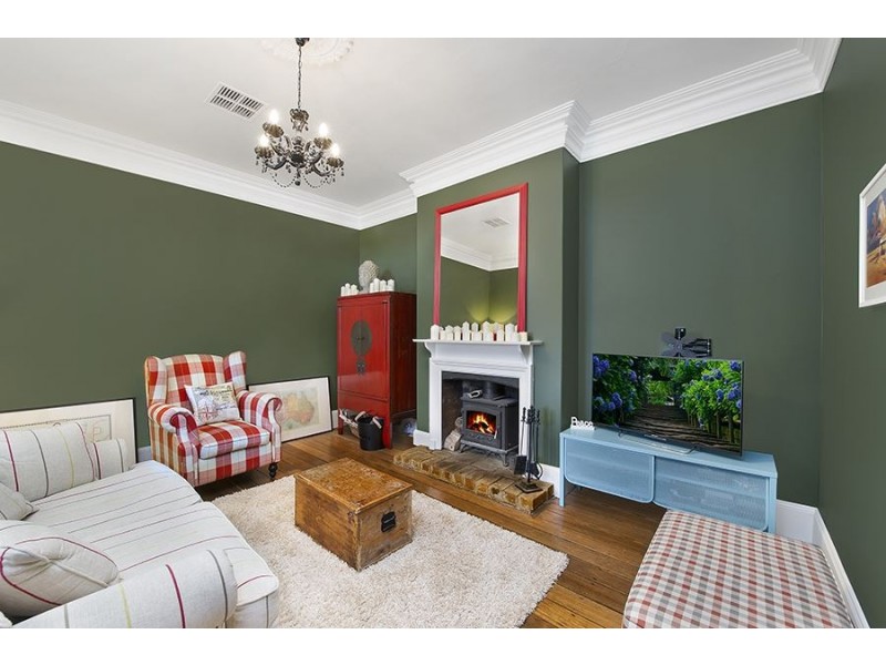 14 Station Street, Menangle NSW 2568