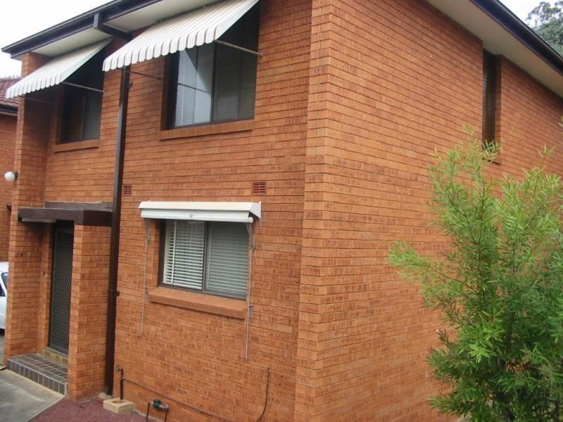 1/30 Broughton Street, Campbelltown NSW 2560