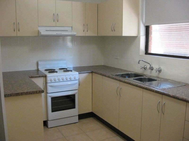 1/30 Broughton Street, Campbelltown NSW 2560