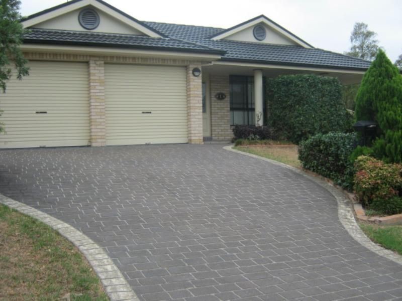 1 HIBERTIA PLACE, Mount Annan NSW 2567