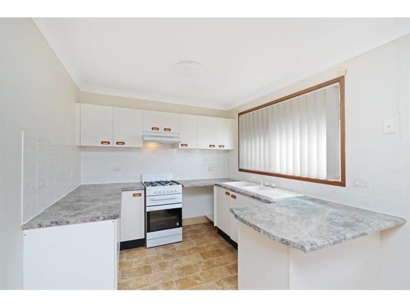 16A Crommelin St St Helens Park, St Helens Park NSW 2560