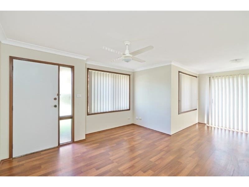 16A Crommelin St St Helens Park, St Helens Park NSW 2560
