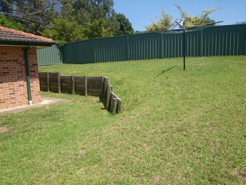 47 Clennam Ave, Ambarvale NSW 2560