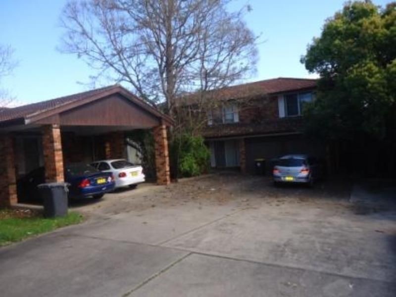 2/77 WAMINDA AVE, Campbelltown NSW 2560