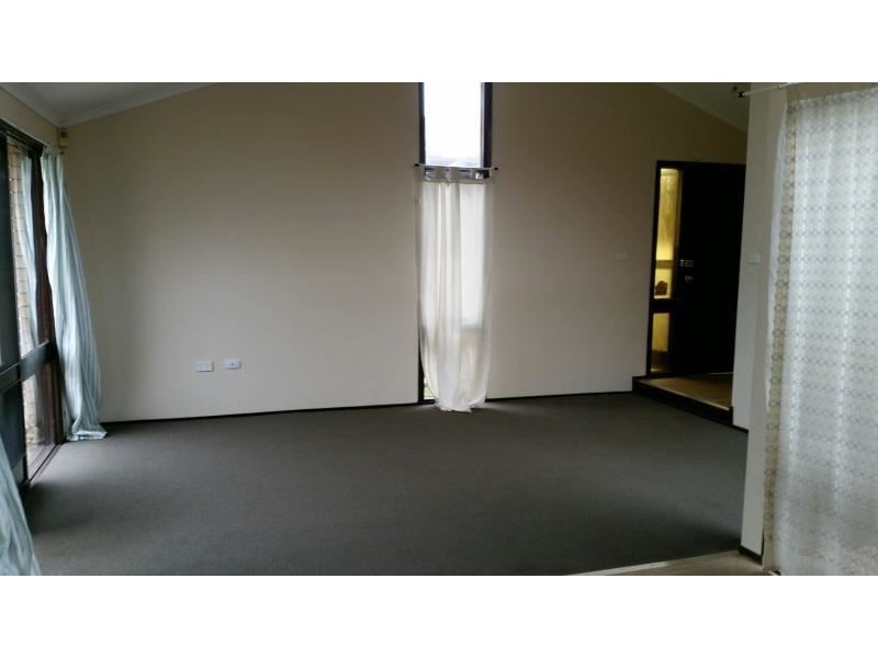41 Amundsen Street, Leumeah NSW 2560