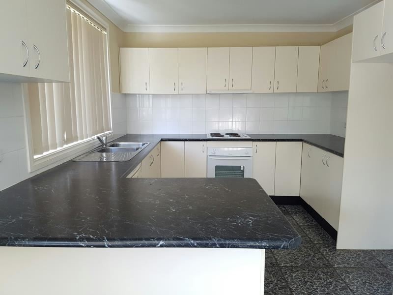 52 Claremont Crt, Glen Alpine NSW 2560