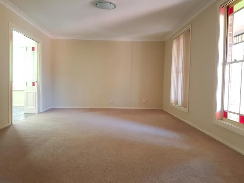 52 Claremont Crt, Glen Alpine NSW 2560