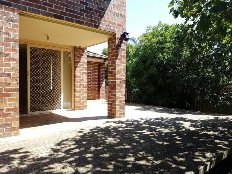 52 Claremont Crt, Glen Alpine NSW 2560