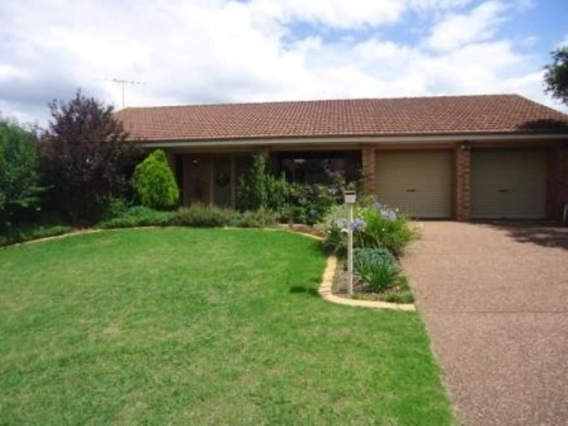 4A Typhoon Pl, Raby NSW 2566