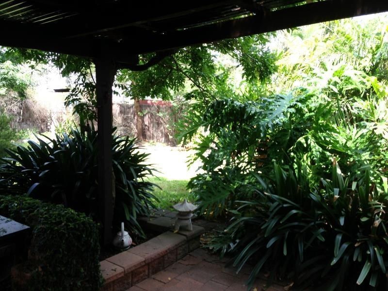 47 DEBENHAM AVE, Leumeah NSW 2560